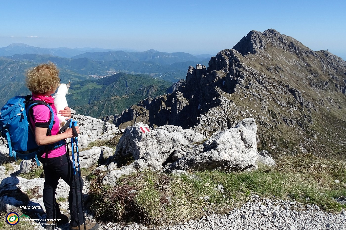 90 Da Cima della Croce vista in cima Monte Alben, appena salito.JPG